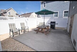 7 Princeton Ave in Lavallette, NJ - Building Photo - Building Photo