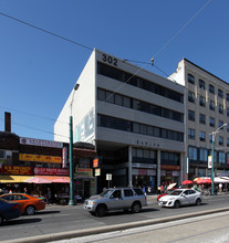 W & H.S Commercial Building in Toronto, ON - Building Photo - Building Photo