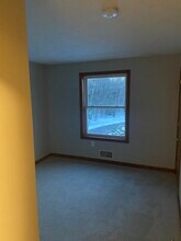 65 Kienia Rd, Unit B in Hudson, NH - Building Photo - Building Photo