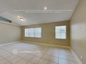 7333 NW 1st Manor in Plantation, FL - Building Photo - Building Photo