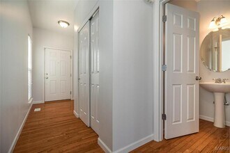 3160 Timberlodge Landing in St. Charles, MO - Building Photo - Building Photo