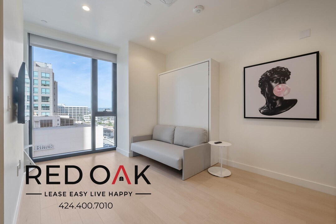 6401 Wilshire Blvd in Los Angeles, CA - Building Photo