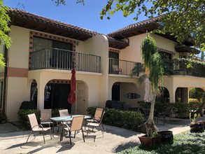 Intracoastal Tripex with boat slips & garages in North Palm Beach, FL - Building Photo - Other