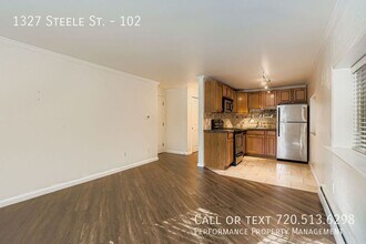1327 Steele St in Denver, CO - Building Photo - Building Photo