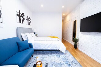 240 E 26th St in New York, NY - Building Photo - Building Photo