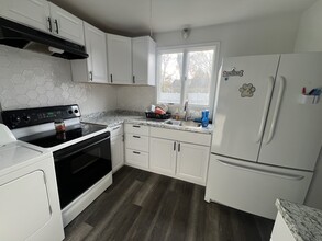253 Cedar St, Unit A in Penns Grove, NJ - Building Photo - Building Photo