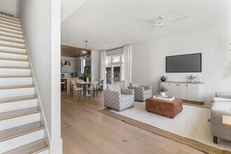 2305 Eastland Ave in Nashville, TN - Building Photo - Building Photo