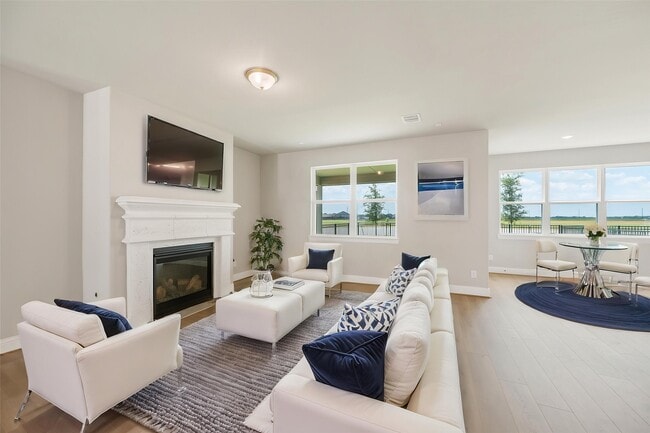 property at 764 Lake Lacosta Dr