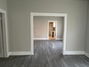 2015 11th St in Port Arthur, TX - Foto de edificio - Building Photo