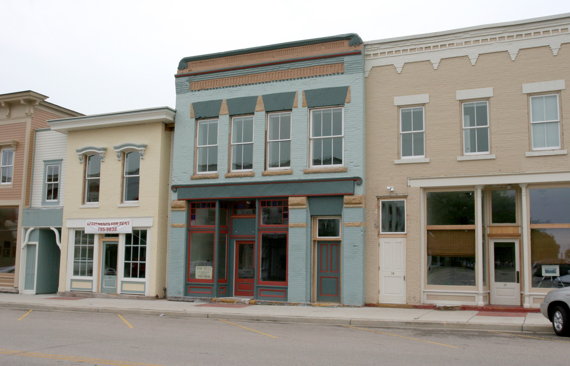 Mazomanie Downtown Apartments in Mazomanie, WI - Building Photo