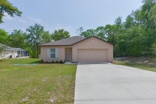 1924 W Roseboro Dr in Citrus Springs, FL - Building Photo