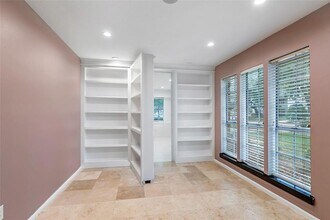 2006 Pine River Dr in Houston, TX - Building Photo - Building Photo