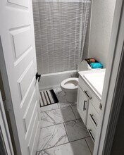 100 Wedgewood Trce Ln in La Porte, TX - Building Photo - Building Photo