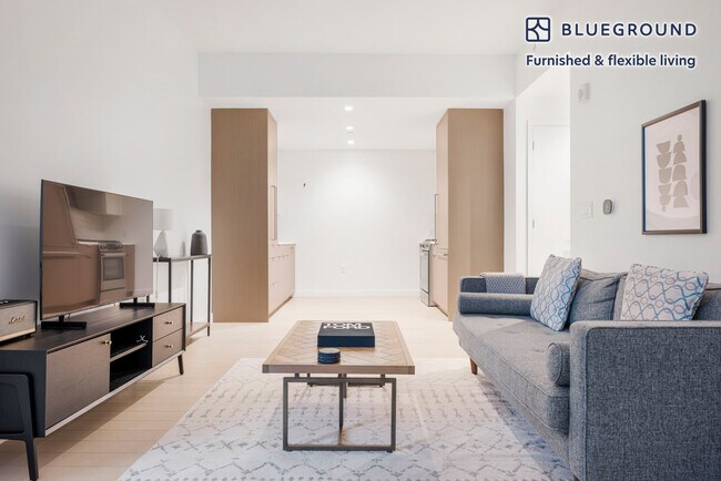 390 Harrison Ave, Unit FL8-ID1061 in Boston, MA - Building Photo - Building Photo