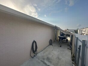 12731 SW 256th St in Homestead, FL - Building Photo - Building Photo