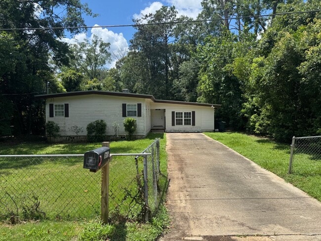 property at 1615 Sharkey St