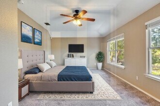 2104 Grove Dr in Round Rock, TX - Building Photo - Building Photo