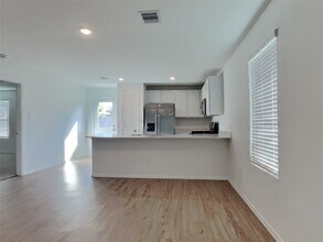 2842 Via Augusta Dr in Conroe, TX - Building Photo - Building Photo