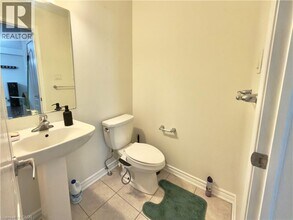 386 Grovehill Cres in Kitchener, ON - Building Photo - Building Photo