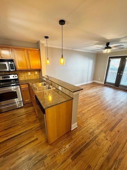 48 Peachtree Ave NE in Atlanta, GA - Building Photo