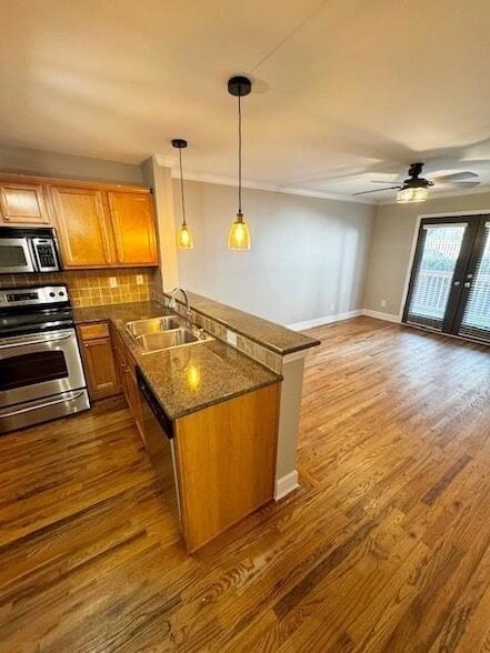 property at 48 Peachtree Ave NE