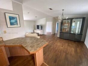 11837 Watergate Cir in Boca Raton, FL - Building Photo - Building Photo