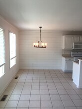 318 W Wayne St in Savannah, GA - Building Photo - Building Photo