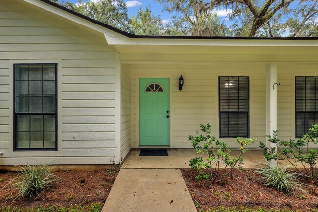 298 Little Oak Rd in Riceboro, GA - Building Photo - Building Photo