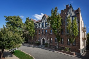 Fairfield Estates At Lynbrook Village Apartments