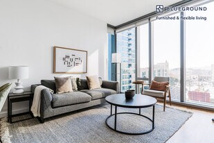 399 Fremont St in San Francisco, CA - Building Photo