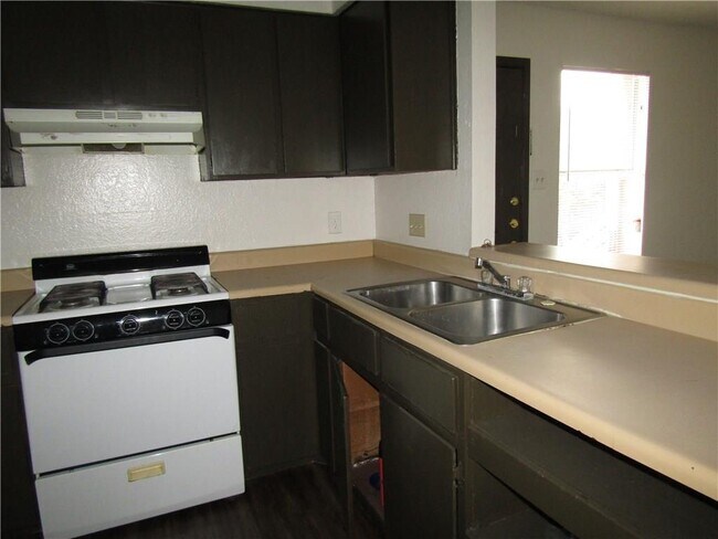 4910 Pepper Ln in Austin, TX - Building Photo - Building Photo