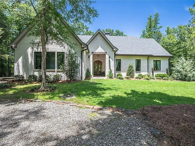 property at 323 Lee Rd 88