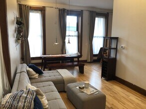 2019 N Sheffield Ave in Chicago, IL - Building Photo - Building Photo