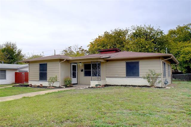 5317 Mallory Dr in Haltom City, TX - Foto de edificio - Building Photo