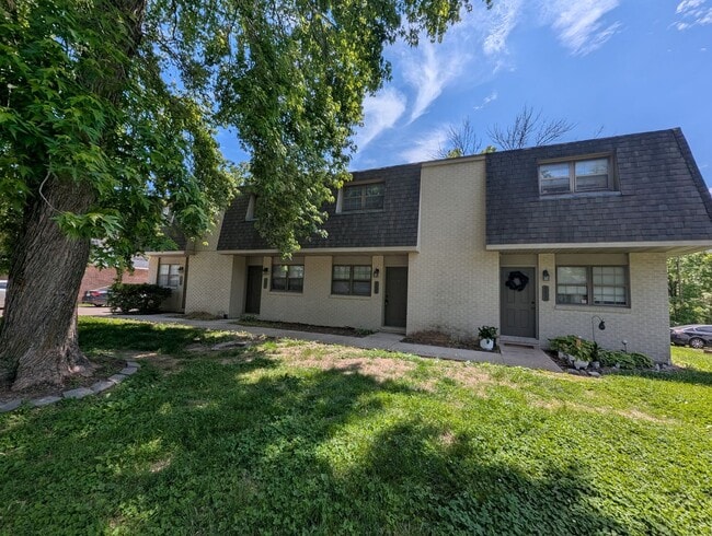 property at 4408 W Bellview Dr