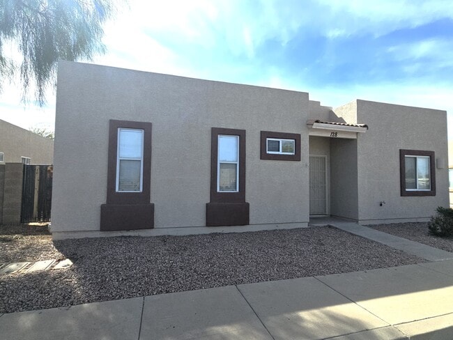 property at 2300 E Magma Rd