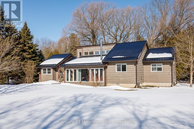 property at 129 Edward St