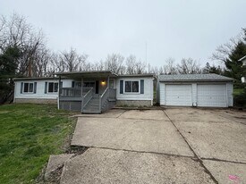 3505 38th St in New Brighton, PA - Building Photo