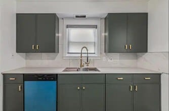 12731 Washburn St in Detroit, MI - Building Photo - Building Photo