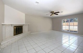 4310 Kacee Dr in Houston, TX - Building Photo - Building Photo