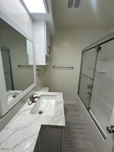 3109 E Corto Pl in Long Beach, CA - Building Photo - Interior Photo