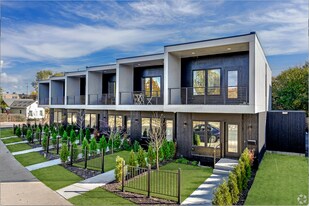 The Hollander Row Homes in Minneapolis, MN - Building Photo