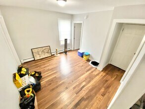 89 Pitkin St in Burlington, VT - Building Photo - Building Photo