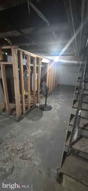 property at 627 S Pulaski St