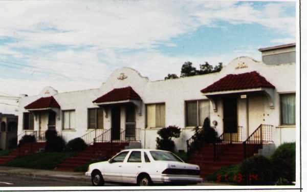 1303-1311 1/2 Ashby Ave. in Berkeley, CA - Building Photo