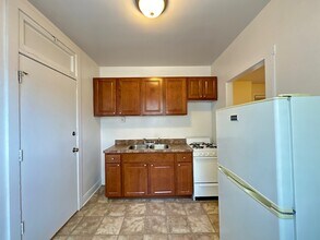 2649.5 N Spaulding Ave, Unit S2 in Chicago, IL - Building Photo - Building Photo