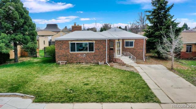 3700 E 30th Ave in Denver, CO - Building Photo