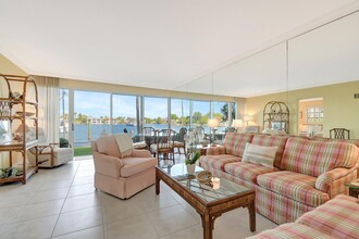 2727 Yacht Club Blvd in Fort Lauderdale, FL - Building Photo - Building Photo