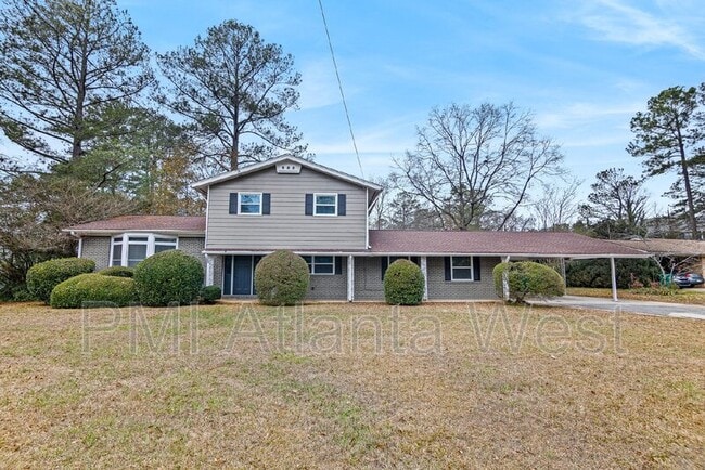 property at 2592 Evergreen Trail
