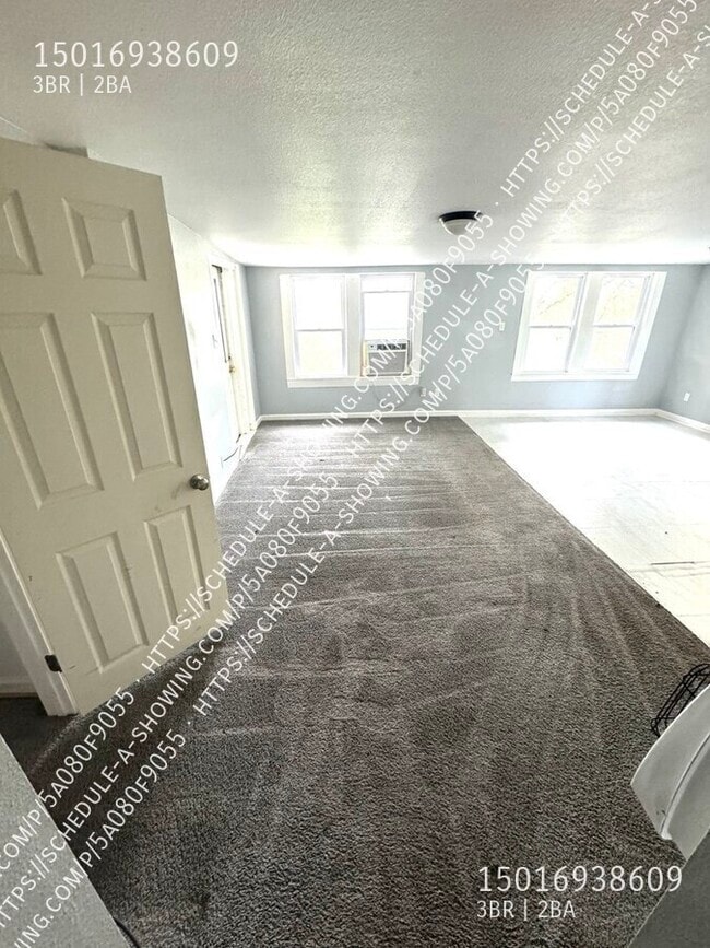 106 Breeze St in Hot Springs, AR - Building Photo - Building Photo